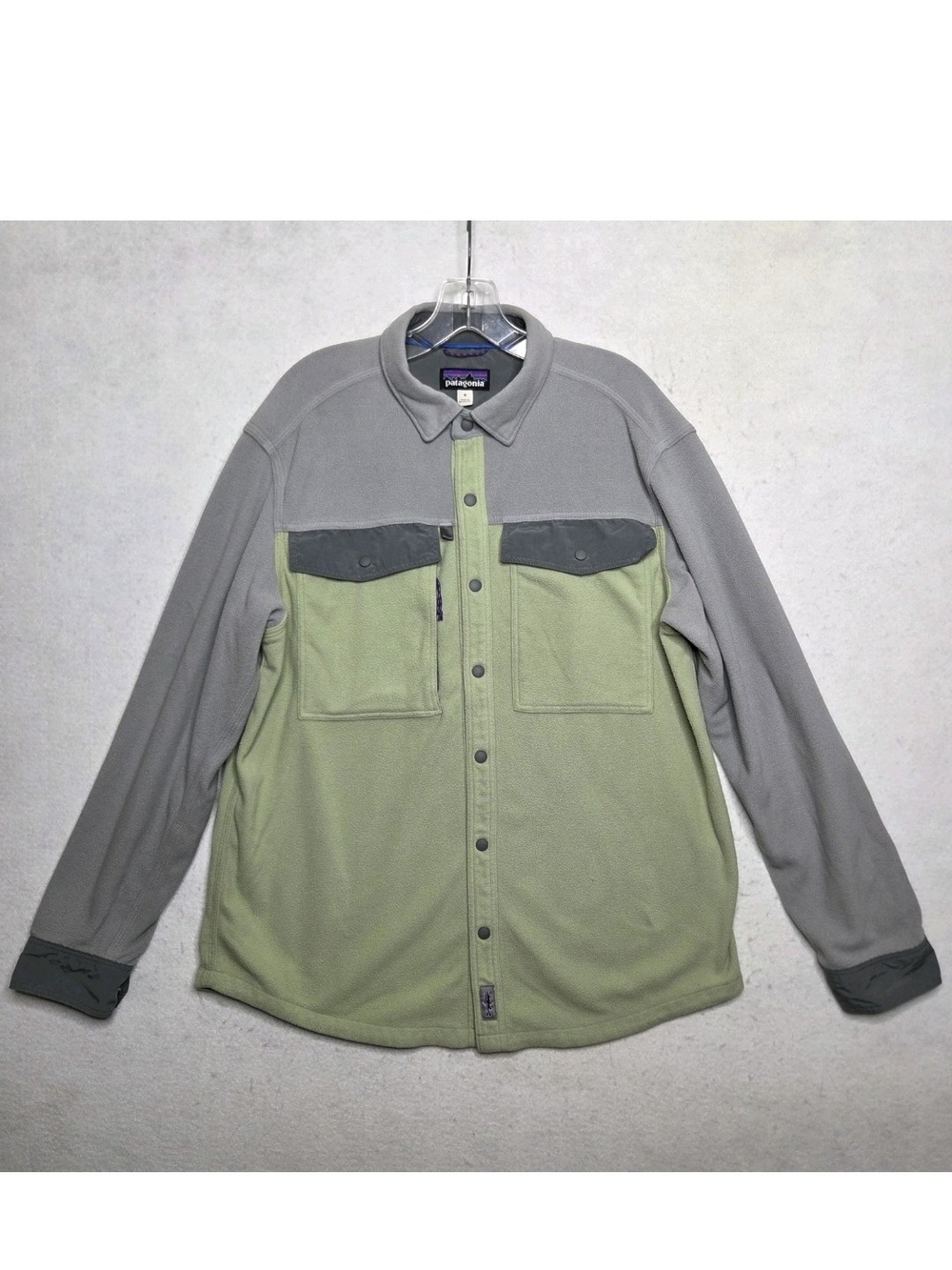 Patagonia Early Rise Snap Shirt Mens M 52225 Salvia Green Gray Fleece Gorpcore
